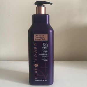 Leaf flower Instant Curl Refresh Shampoo